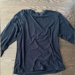 SKIMS boyfriend black Long Sleeve Tee